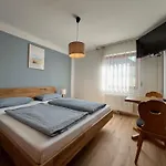 Adler بيت ضيافة