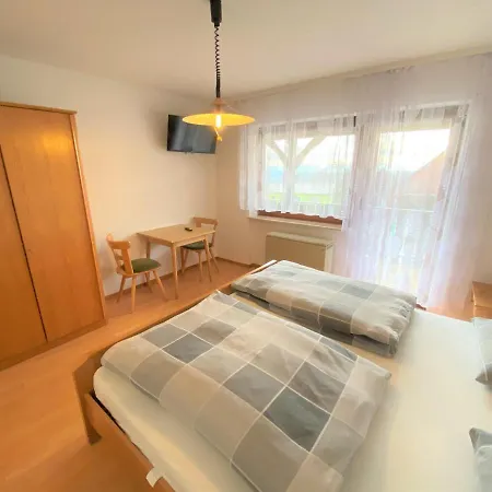 Adler Guest house Owingen