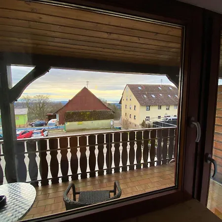 Adler בית הארחה 3*