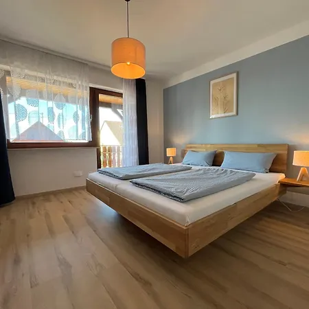 בית הארחה Adler Owingen